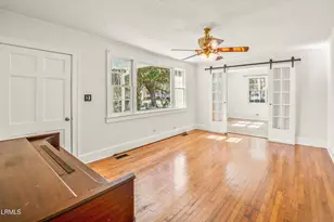 923 La Chere St, Beaufort, SC 29902 - Photo 6