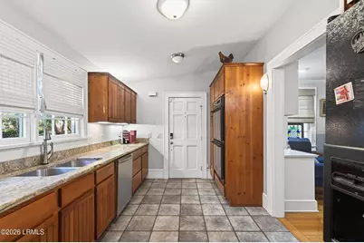 310 Hancock Street, Beaufort, SC 29902 - Photo 6