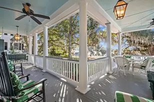 1307 Bay St, Beaufort, SC 29902 - Photo 10