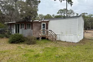 24 Club Bridge Rd, Saint Helena Island, SC 29920 - Photo 2