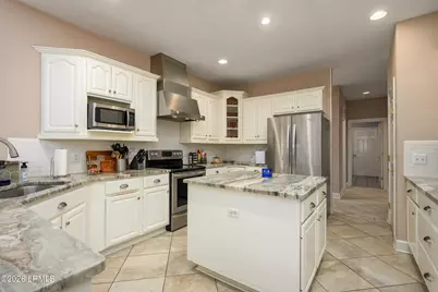 8 Old Fort Way, Hilton Head, SC 29926 - Photo 10