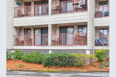 40 Folly Field Road #130, Hilton Head, SC 29928 - Photo 2