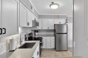 40 Folly Field Rd, Hilton Head, SC 29928 - Photo 6