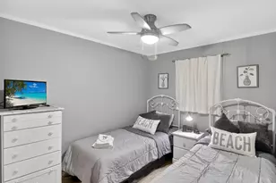 40 Folly Field Rd, Hilton Head, SC 29928 - Photo 26