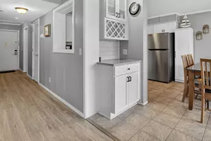 40 Folly Field Rd, Hilton Head, SC 29928 - Photo 8