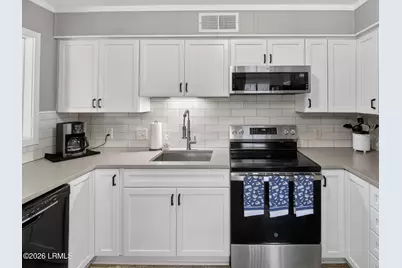 40 Folly Field Road #130, Hilton Head, SC 29928 - Photo 4