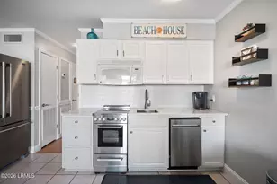 40 Folly Field Rd, Hilton Head, SC 29928 - Photo 10