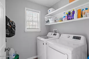 501 Sams Point Rd, Beaufort, SC 29907 - Photo 18