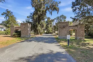 62 Wrights Point Cir, Beaufort, SC 29902 - Photo 42