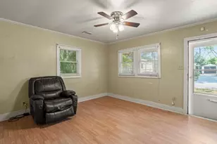 1919 Duke St, Beaufort, SC 29902 - Photo 8
