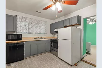 1919 Duke Street, Beaufort, SC 29902 - Photo 12