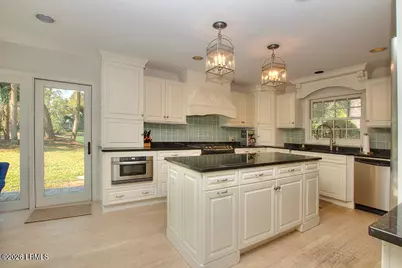 28 W Beach Lagoon Road, Hilton Head Island, SC 29928 - Photo 6