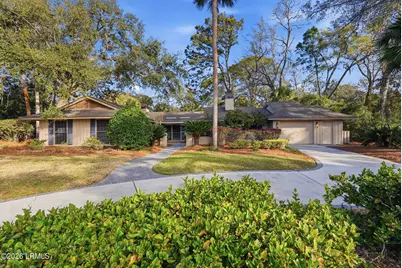 28 W Beach Lagoon Road, Hilton Head Island, SC 29928 - Photo 4