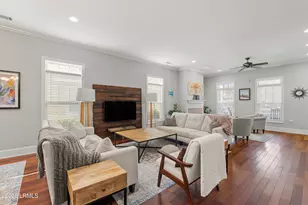 909 12th St, Port Royal, SC 29935 - Photo 10