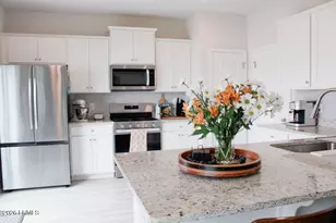 240 Holiday St, Ridgeland, SC 29936 - Photo 1