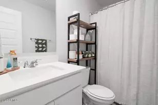 240 Holiday St, Ridgeland, SC 29936 - Photo 14