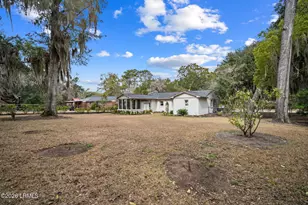 1902 Park Ave, Beaufort, SC 29902 - Photo 36