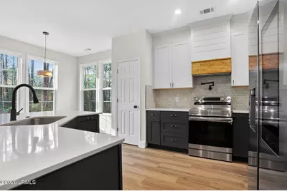 581 Sams Point Road, Beaufort, SC 29907 - Photo 12