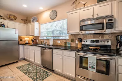 27 Davis Love Drive, Ladys Island, SC 29920 - Photo 12