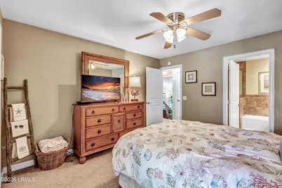 37 S Forest Beach Drive #15, Hilton Head, SC 29928 - Photo 18