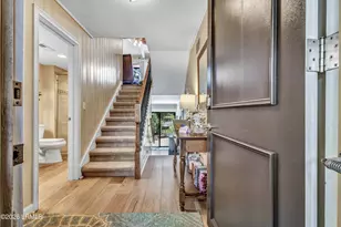 37 S Forest Beach Dr, Hilton Head, SC 29928 - Photo 4