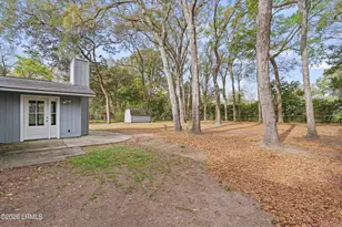 11 Wiggins Rd, Lady's Island, SC 29907 - Photo 22