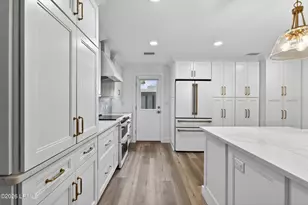 45 Queens Folly Rd, Hilton Head, SC 29928 - Photo 6