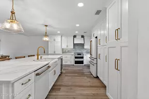 45 Queens Folly Rd, Hilton Head, SC 29928 - Photo 4