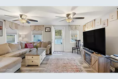 27 Gay Drive, Beaufort, SC 29907 - Photo 2