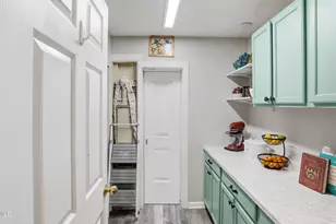 27 Gay Dr, Beaufort, SC 29907 - Photo 6