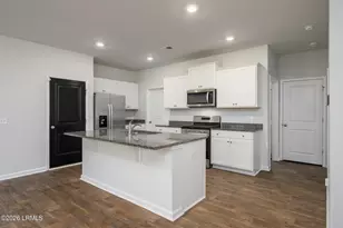 77 Cedar View Cir, Bluffton, SC 29909 - Photo 10