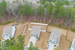 77 Cedar View Cir, Bluffton, SC 29909 - Photo 2