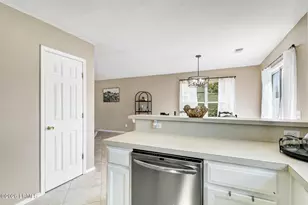 229 University Pkwy, Bluffton, SC 29909 - Photo 14