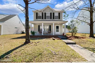 229 University Pkwy, Bluffton, SC 29909 - Photo 2