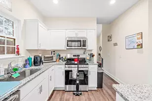 202 Admiration Ave, Beaufort, SC 29906 - Photo 10