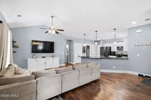 20 Sherwood Ln, Beaufort, SC 29907 - Photo 6