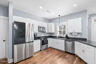 20 Sherwood Ln, Beaufort, SC 29907 - Photo 8