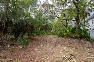 211 Deer Run Rd, Fripp Island, SC 29920 - Photo 8
