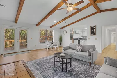 2001 Ashwood Circle, Beaufort, SC 29906 - Photo 8