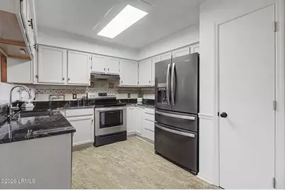 2001 Ashwood Circle, Beaufort, SC 29906 - Photo 10