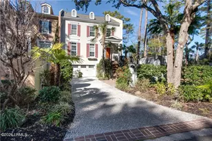 64 Crosstree Dr N, Hilton Head Island, SC 29926 - Photo 2