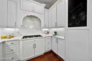 64 Crosstree Dr N, Hilton Head Island, SC 29926 - Photo 22