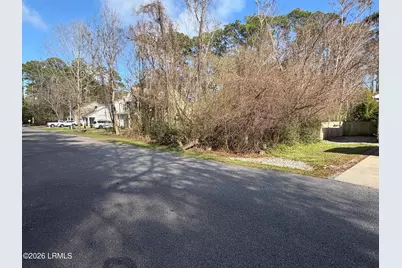 7 St James Circle, Beaufort, SC 29907 - Photo 1