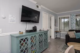 663 William Hilton Pkwy, Hilton Head Island, SC 29928 - Photo 6