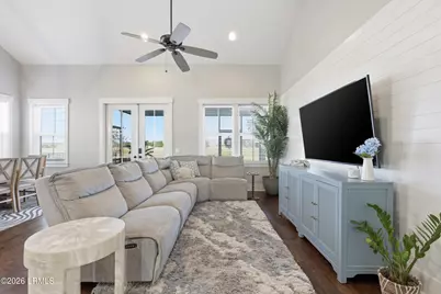 338 Castaway Drive, Bluffton, SC 29910 - Photo 4