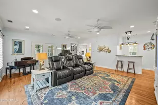 81 Dolphin Point Dr, Beaufort, SC 29907 - Photo 30