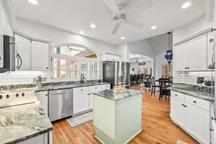 81 Dolphin Point Dr, Beaufort, SC 29907 - Photo 36