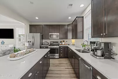 61 Hammock Oaks Circle, Hilton Head, SC 29926 - Photo 14