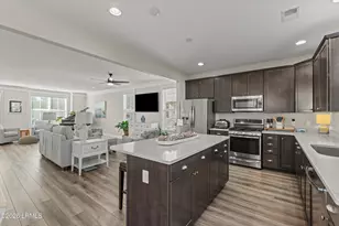 61 Hammock Oaks Cir, Hilton Head Island, SC 29926 - Photo 14