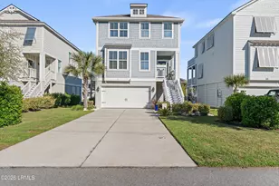 61 Hammock Oaks Cir, Hilton Head Island, SC 29926 - Photo 2